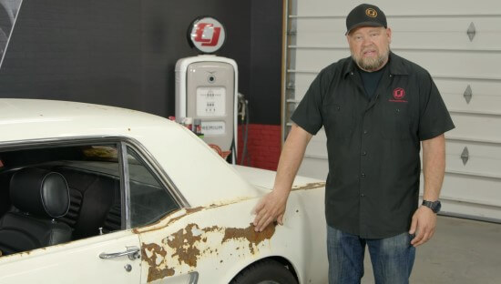 How to Remove Surface Rust From a Classic Car